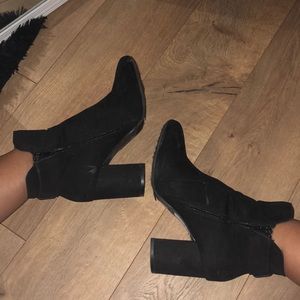 Black heel booties
